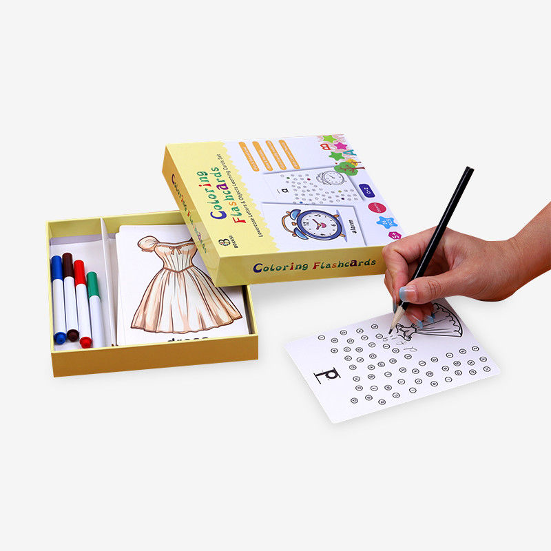 الرسومات الملونة والمثيرة لللاهتمام بطاقات تعليمية مع تخصيص نعم